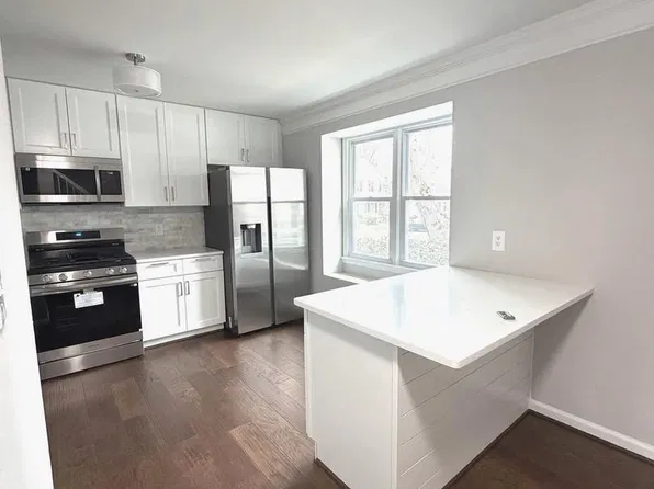 9718 Dominion Forest Cir, Fredericksburg, VA 22408