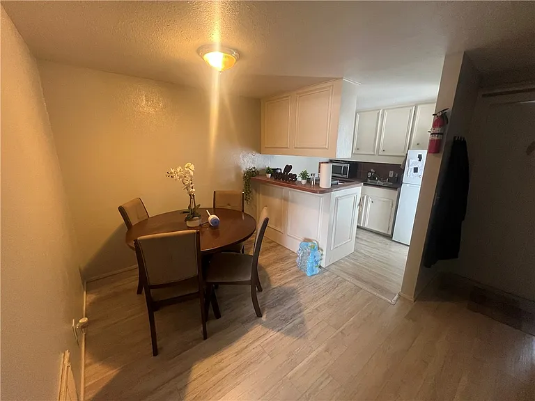3030 Santa Fe St #6 — Photo 2