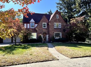 3435 Sherbourne Rd, Detroit, MI 48221