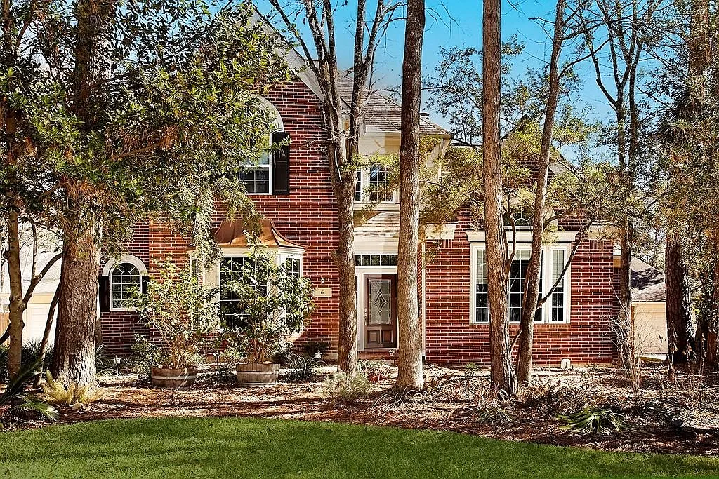 Luxurious 5 Bed/4 Bath Single Family Home in Spring, TX! $5700/mo - Available 8/1/2026 — Photo 1