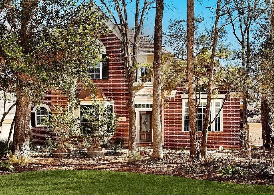 6 Thornbush Pl