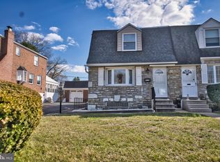 8639 Bridle Rd, Philadelphia, PA 19115