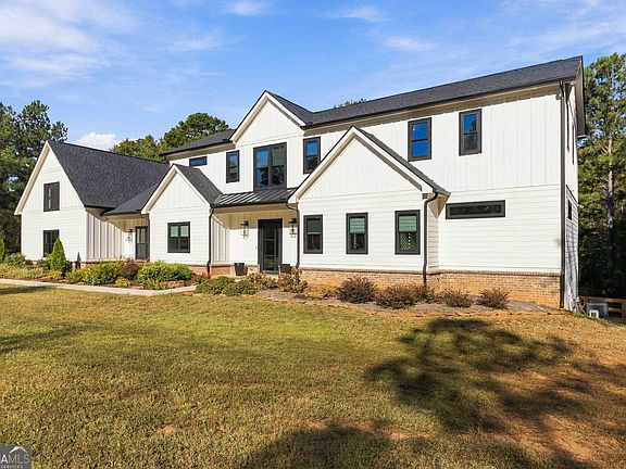 5th image of 683 Mulberry Rd