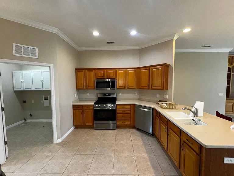 8821 SW 82nd Court Rd — Photo 15