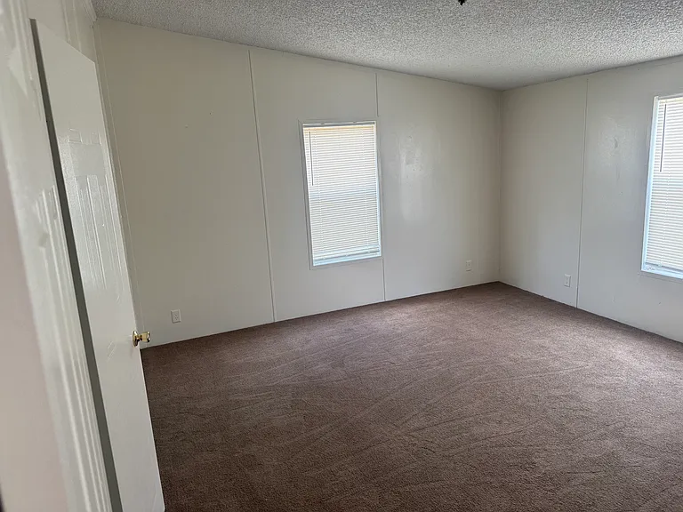 8891 Pisces Cir N — Photo 5