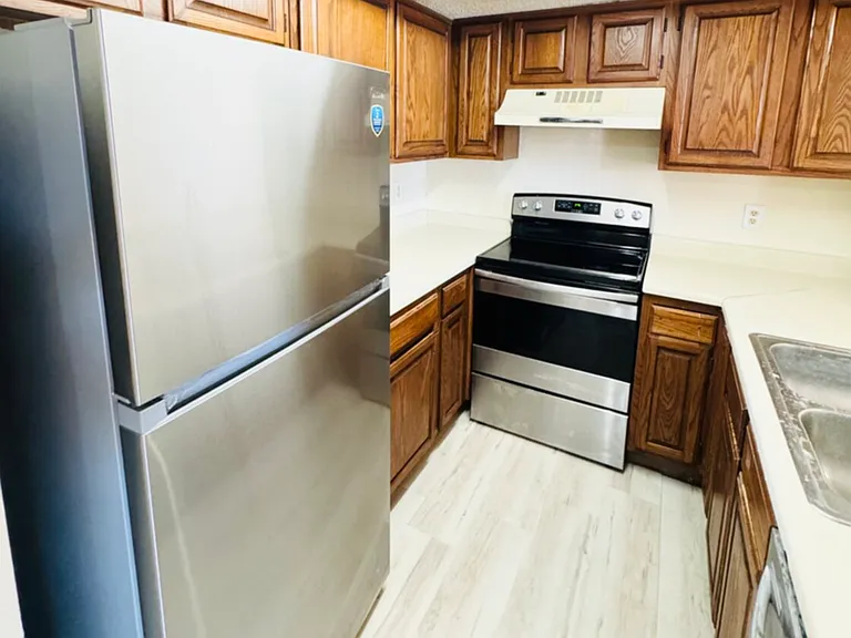 1324 Bluffview Dr #C — Photo 5