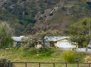 28915 Sky Harbour Rd, Friant, CA 93626