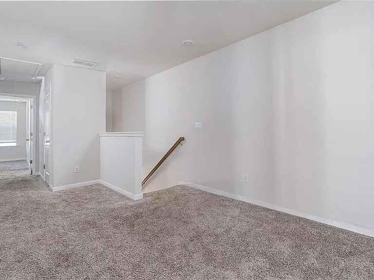 1472 Villageside Ct — Photo 18