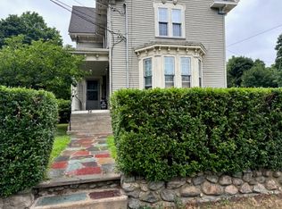 36 School St APT 3, Woburn, MA 01801