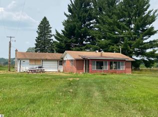 5740 McCauley Rd, Alger, MI 48610