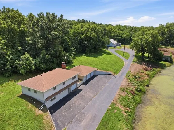 11151 Leavenworth Rd, Kansas City, KS 66109