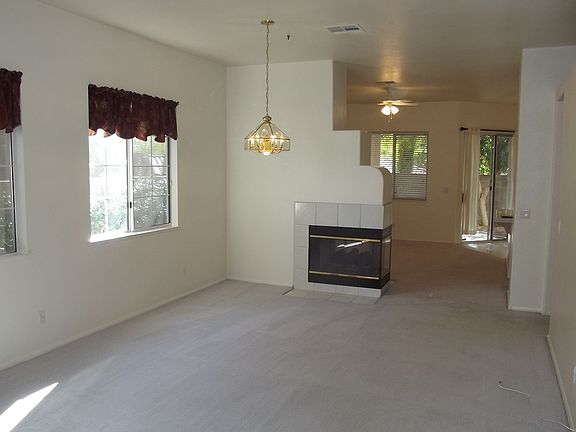5th image of 1944 Trail Peak Ln