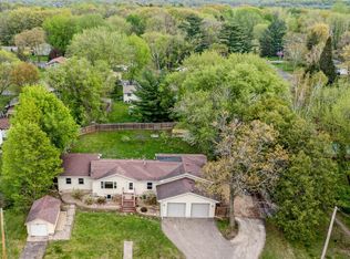28125 Old Towne Rd, Chisago City, MN 55013