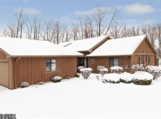 623 Cherry Park Oval, Aurora, OH