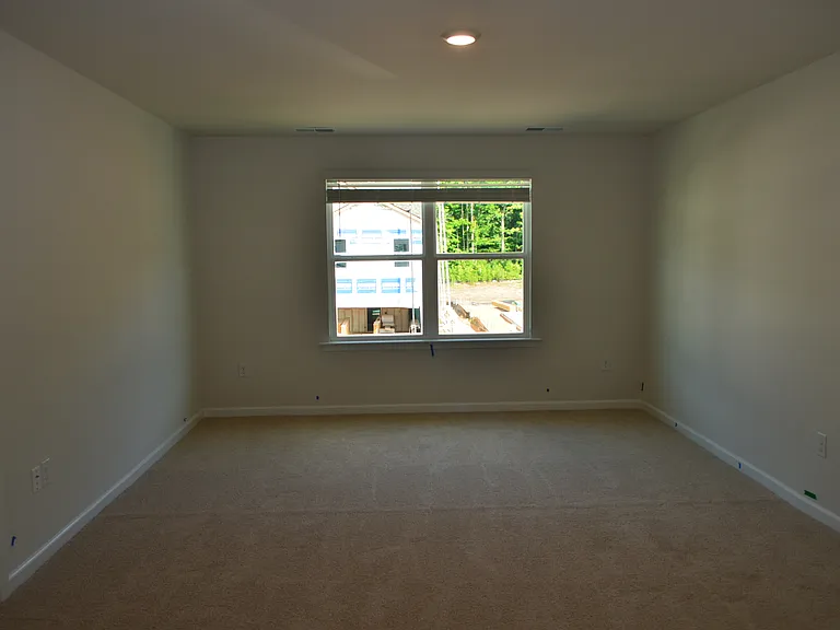 136 Pisgah St — Photo 28