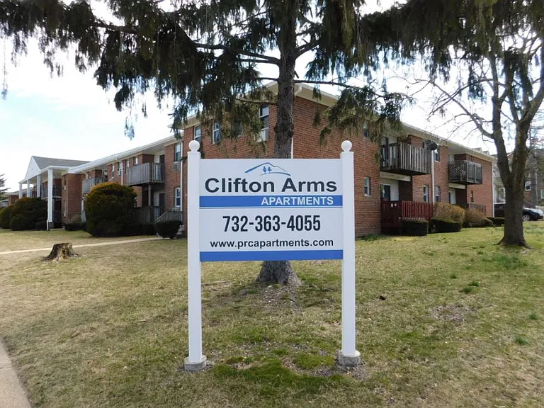 Clifton Arms — Photo 9