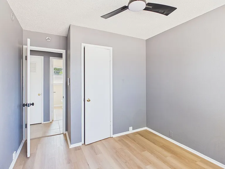3810 Mesa Verde Dr — Photo 12