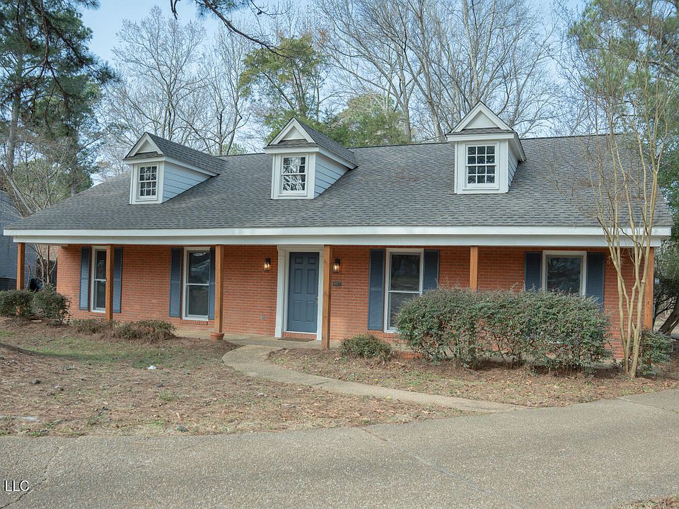 1st image of 107 Brookhill Cv