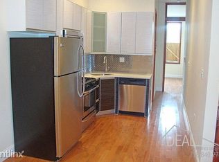 20 Scholes St, Brooklyn, NY 11206