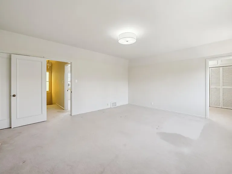 Bedroom 3 (on upper level)
ALL CARPET HAS BEEN REMOVED. Hardwood floors are present.