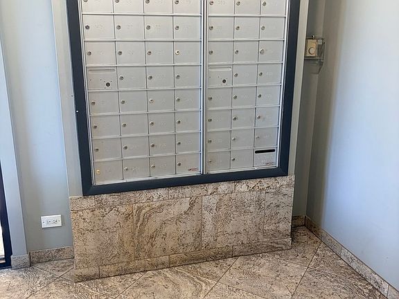 5th image of 500 W Huntington Commons Rd APT 255