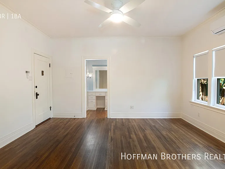 254 S Vendome St #6 — Photo 9