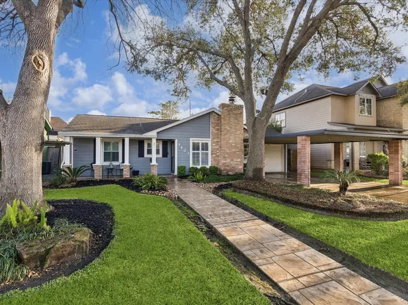 1423 Richelieu Ln, Houston, TX 77018