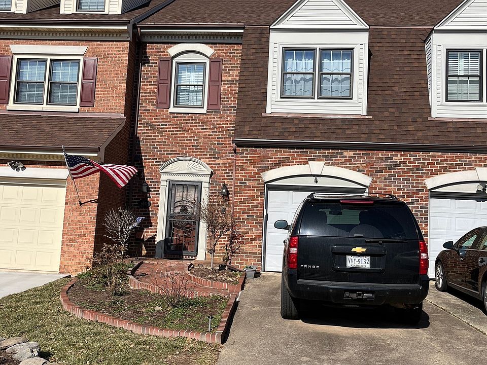 1st image of 6314 Chaucer View Cir
