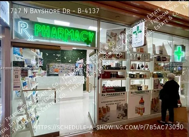 1717 N Bayshore Dr #B-4137 — Photo 17