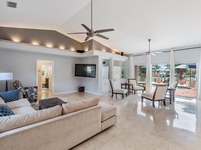 8041 Coquina Way, St Pete Beach, FL, 33706
