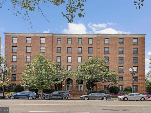2828 Wisconsin Ave NW APT 504, Washington, DC 20007