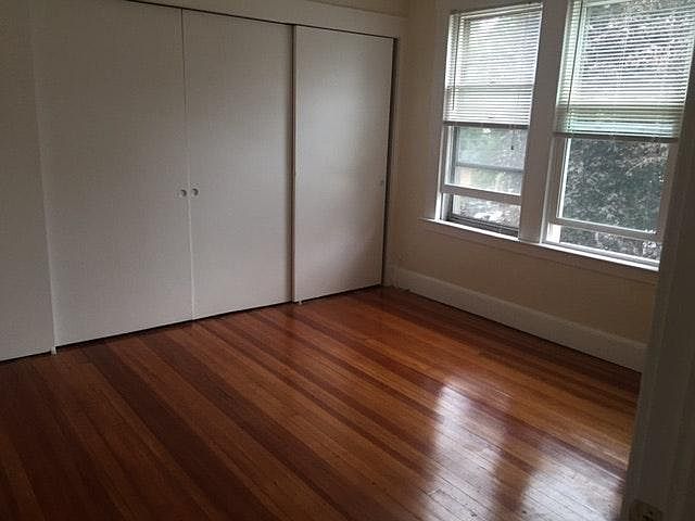 2nd image of 465 Woodward Ave