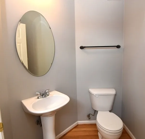 916 Glaze Ct — Photo 28