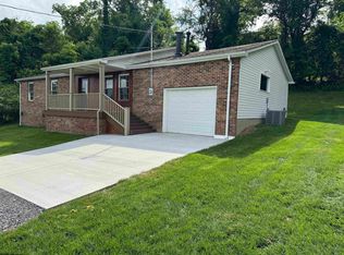 713 Diamond St, Fairmont, WV 26554