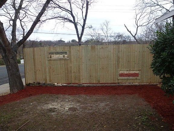 5th image of 2804 Catalina Dr
