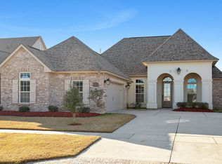 3091 Meadow Grove Ave, Zachary, LA 70791