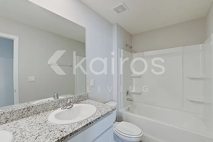 8610 SW 44th Ct — Photo 13
