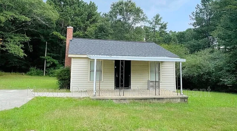 192 Dyer Cir