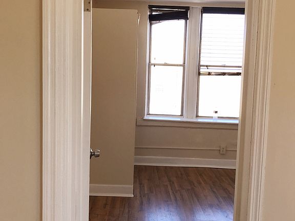 3rd image of 6114 Park Ave APT 8