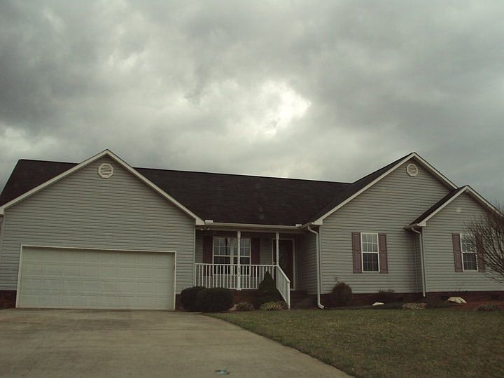 Front view 1