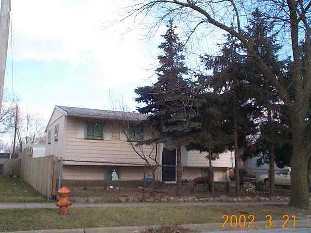 1305 Mount Vernon Dr photo 1