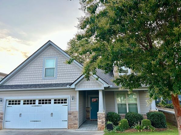 124 Benton Park Dr