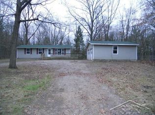 12365 W Townline Rd, Saint Charles, MI 48655