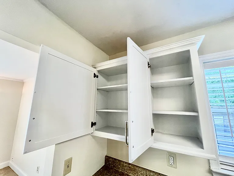 9140 Honeysuckle Dr — Photo 17
