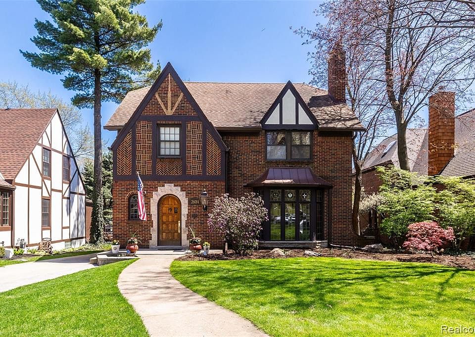 26084 Hendrie Blvd, Huntington Woods, MI 48070 Zillow