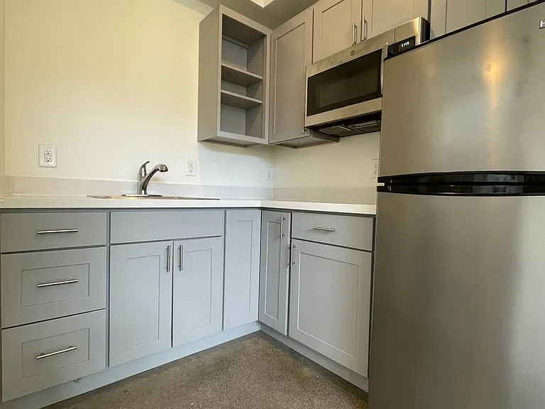 Bravo Apartments — Photo 24