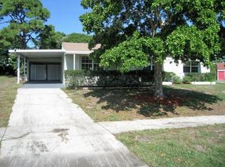 1609 Nanette Ct, Lake Worth, FL 33461