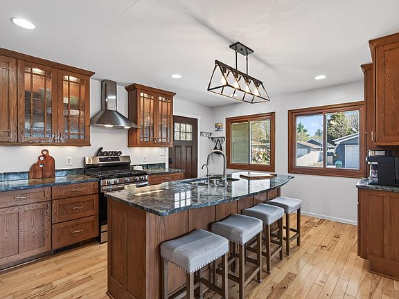 4th image of 6016 Cherrywood Rd