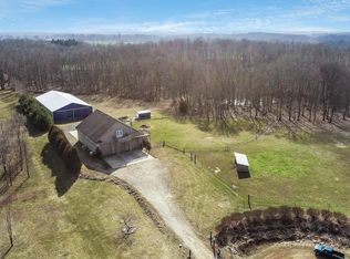 981 Merry Ln, Leslie, MI 49251