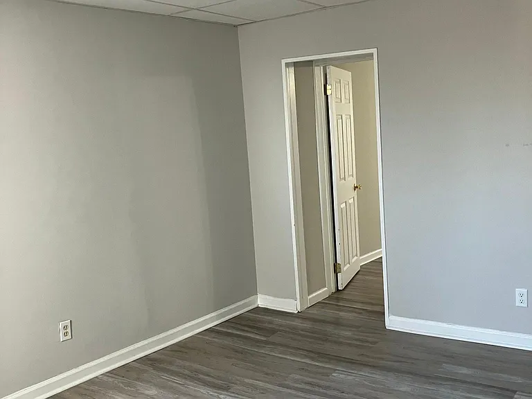6210 Ridge Ave #2 — Photo 8